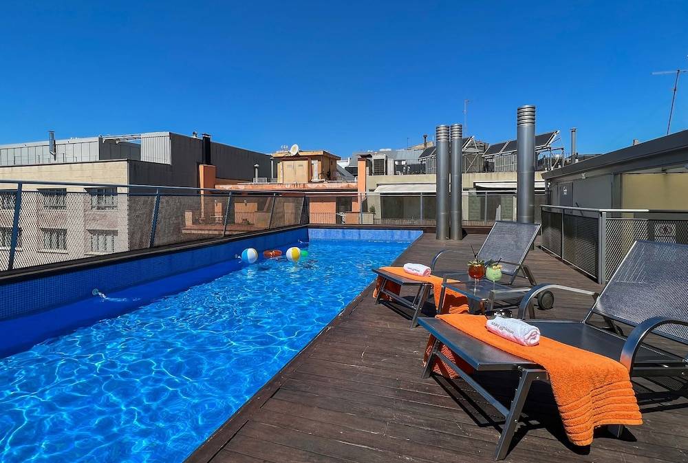 Stay Unique Apartments Pau Claris con piscina 1