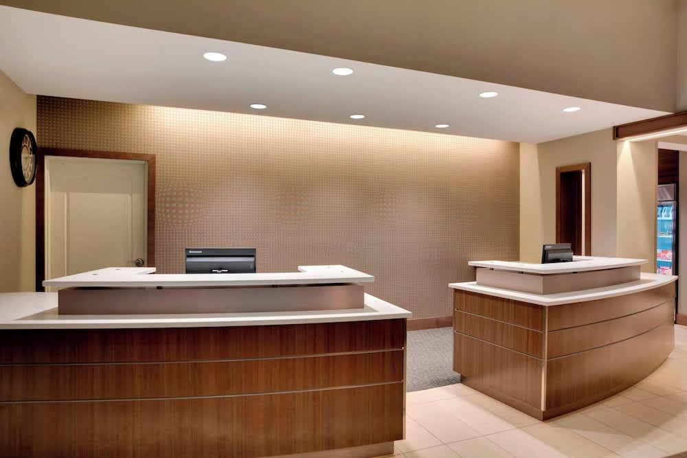 Residence Inn by Marriott Kingston 2