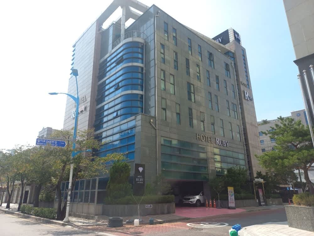 Ruby Tourist Hotel Wolmido 1