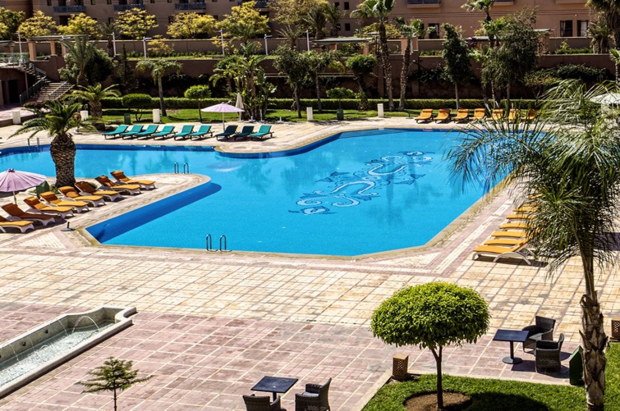 Palm Plaza 2
