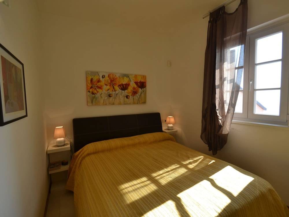 Air-conditioned With a Pool,spa and Fitness Centre 2