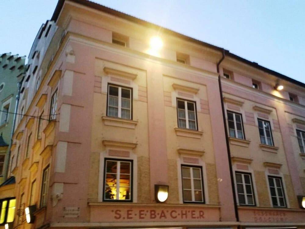 Modern Apartment, Bressanone 1