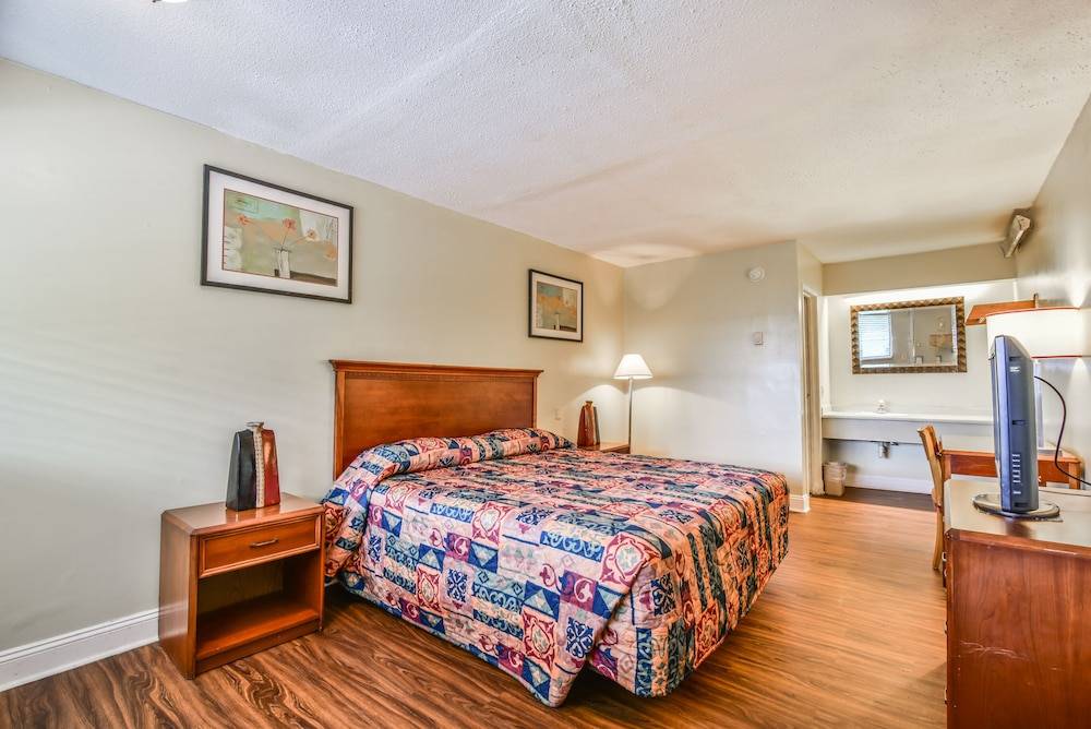 Economy Hotel Roswell 1