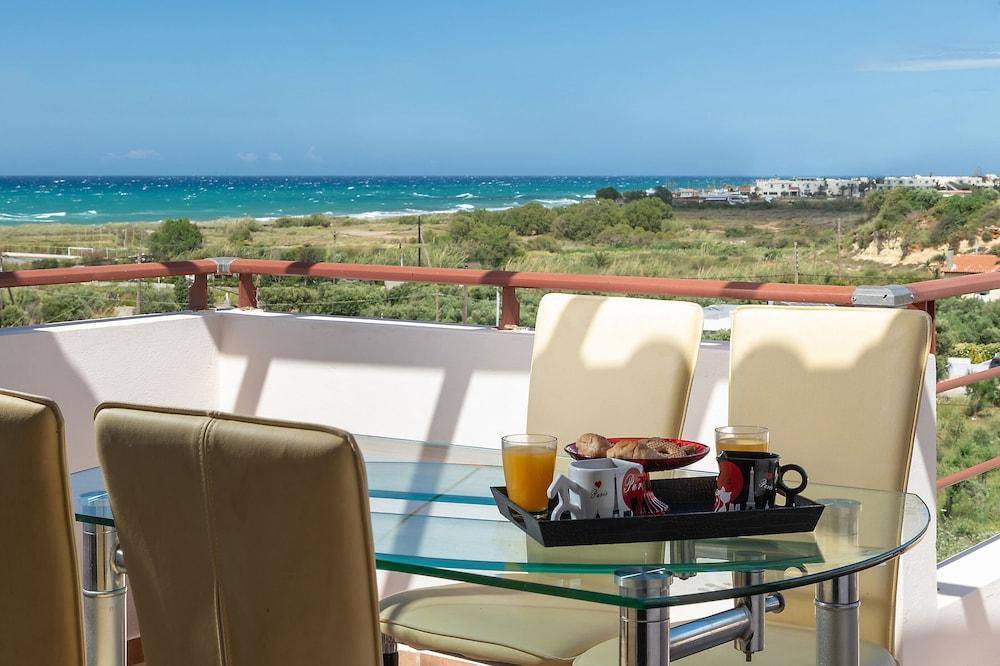 APOLLO SEA VIEW APARTMENT 1