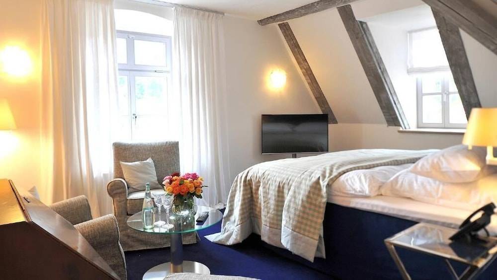 Schlosshotel Betzenstein 2