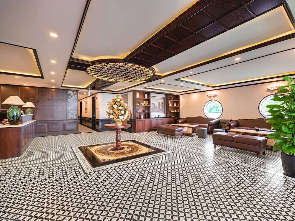 Le Journey Elegance Cruise 2