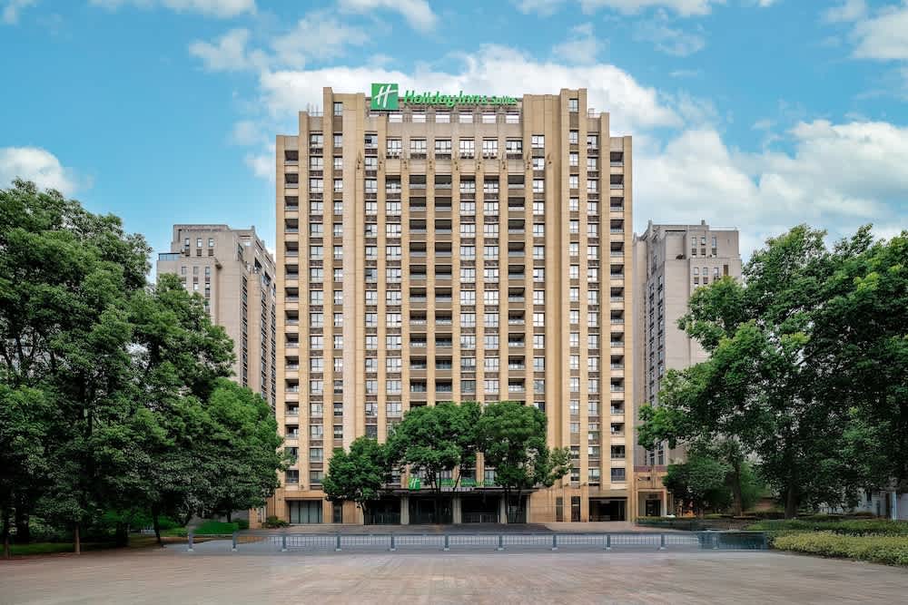Holiday Inn & Suites Suzhou Yangcheng Lake by IHG 1