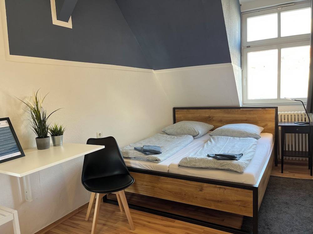 Blue Doors Hostel Altstadt 2