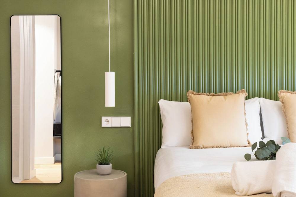 Calma Rooms by Charming 2