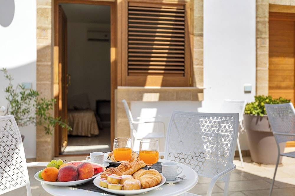 Lido Marini Rooms Affittacamere B&B 2