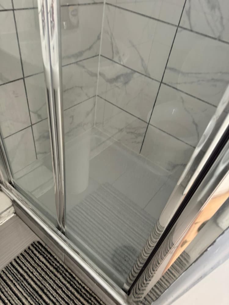 3BR Home Near Hounslow West Tube Station 1