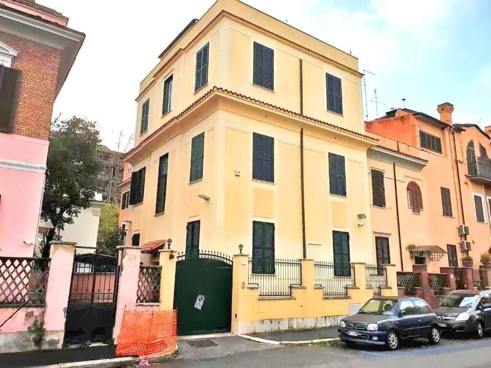 Villa Luzzatti Hostel 1