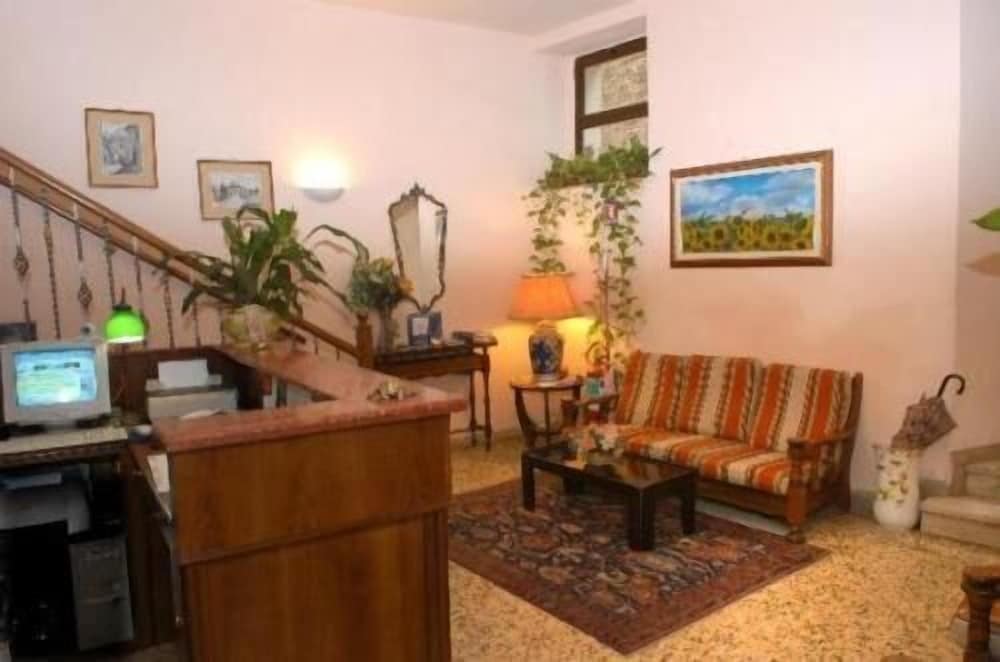 Hotel Umbria 2
