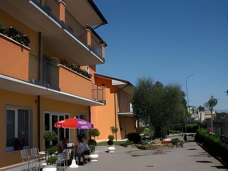 Hotel Confine 2