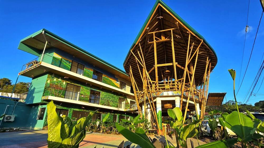 Bonding Coffee Roaster Café & Hotel 1