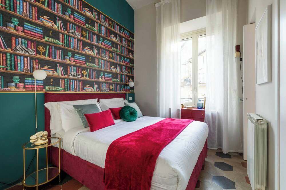 Colosseo book house 2