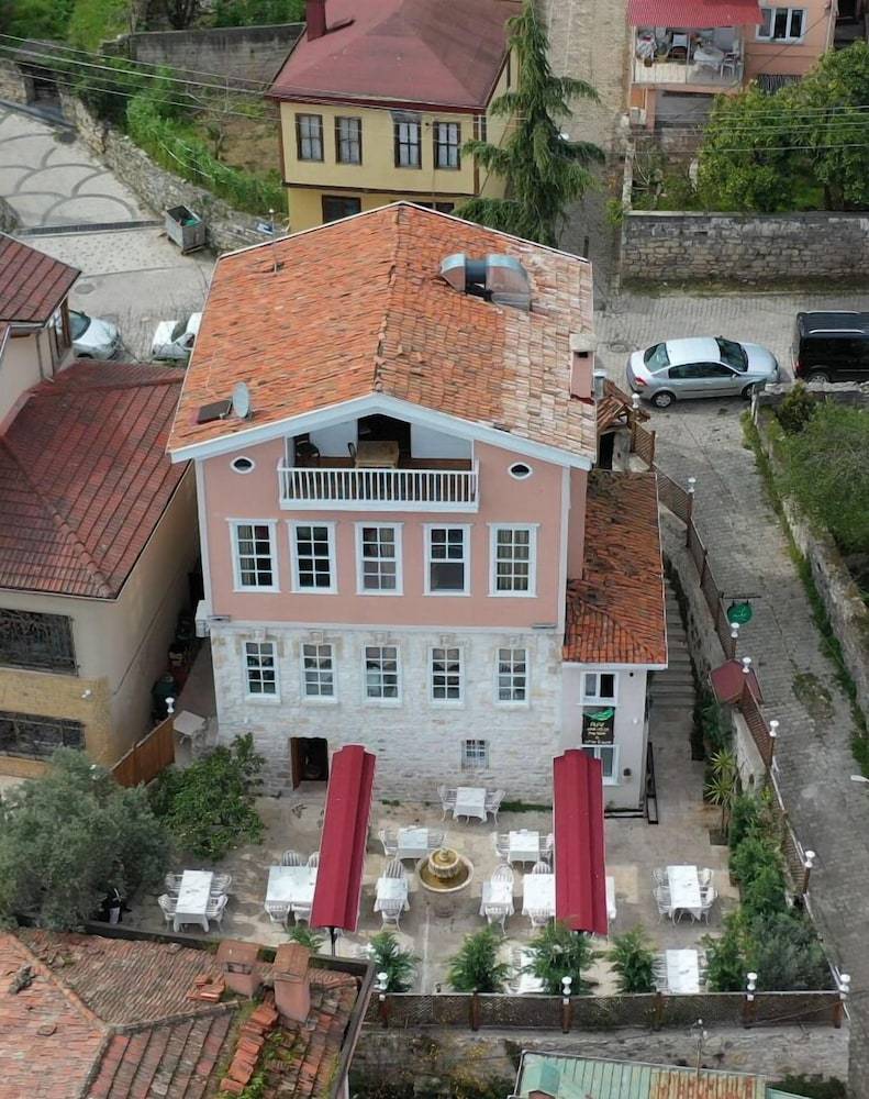 Alaz Restoran Turizm 1