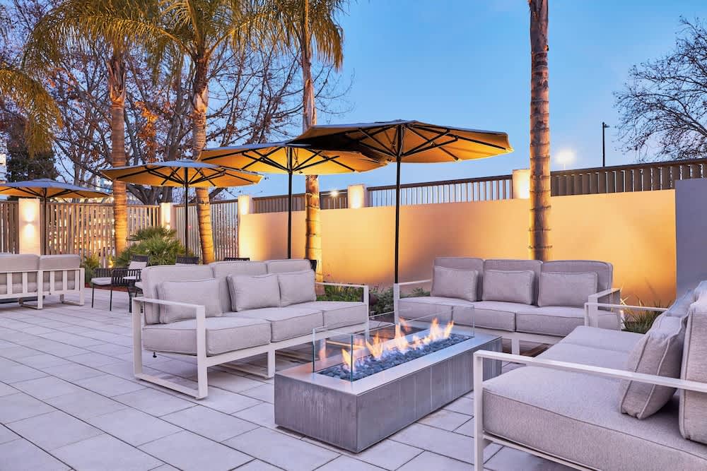 AC Hotel by Marriott Pleasanton 1