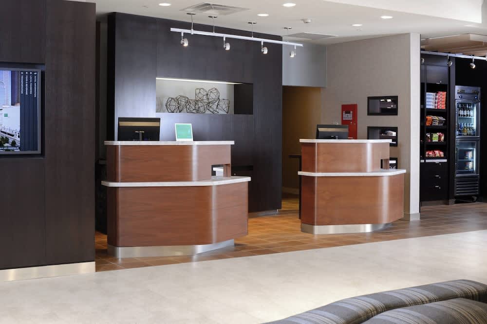 Courtyard by Marriott Dallas Plano/The Colony 2