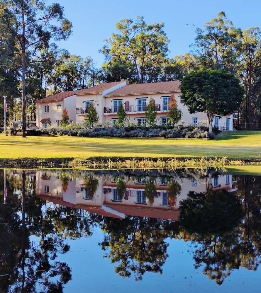 Villa Provence Estate 1