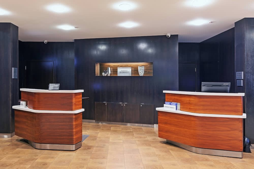 Courtyard by Marriott Tulsa Woodland Hills 2