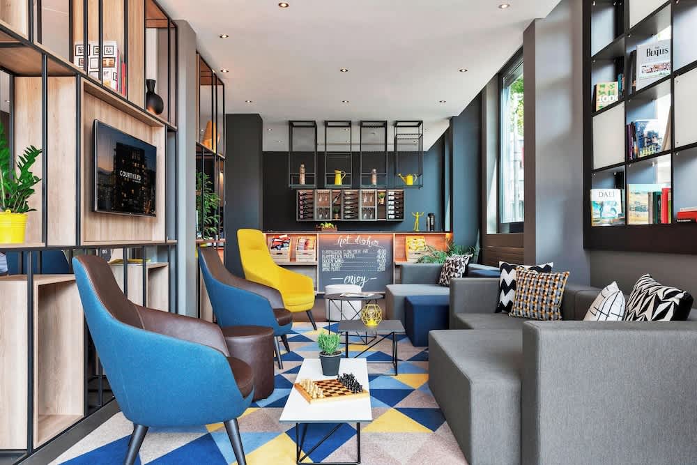 Courtyard by Marriott Zurich North 2