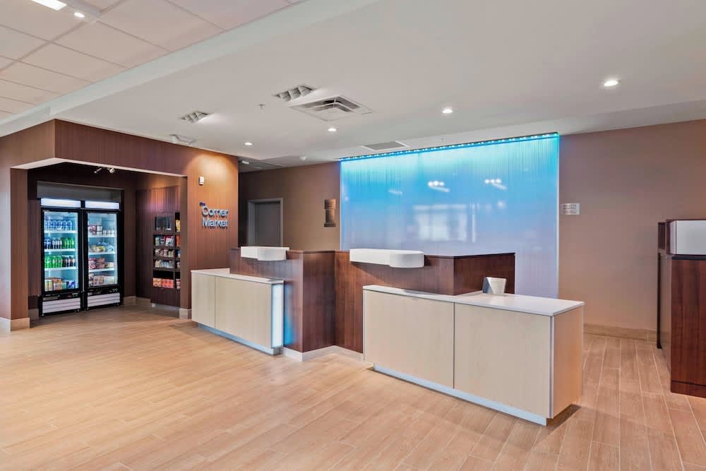 Fairfield Inn & Suites by Marriott St Petersburg North 2