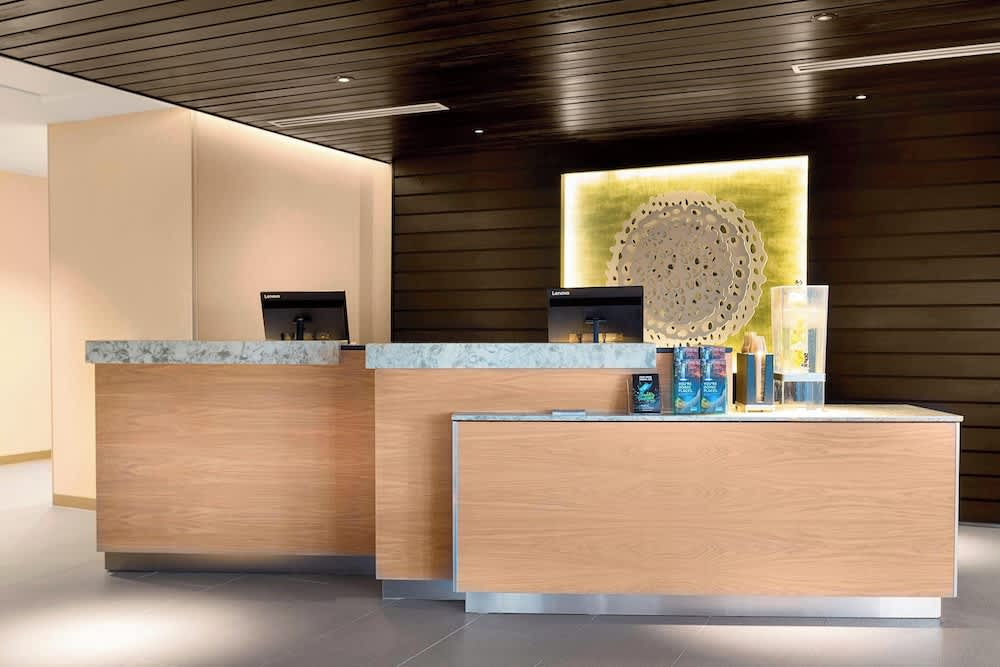 Fairfield Inn & Suites by Marriott Shelby 2