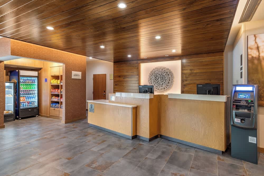 Fairfield Inn & Suites by Marriott Helen 2