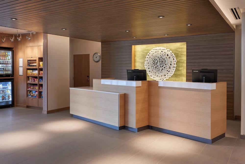Fairfield Inn & Suites by Marriott Midland 2