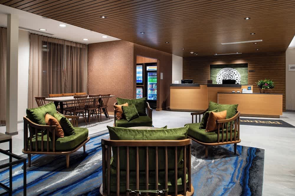 Fairfield Inn & Suites by Marriott Canton 2