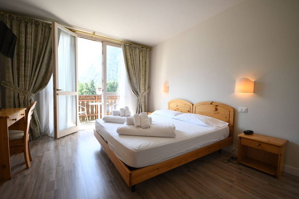 Hotel Saisera 2