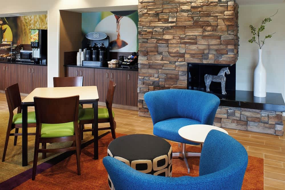 Fairfield Inn by Marriott Port Huron 2