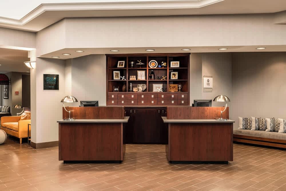 Four Points by Sheraton Boston Logan Airport Revere 2