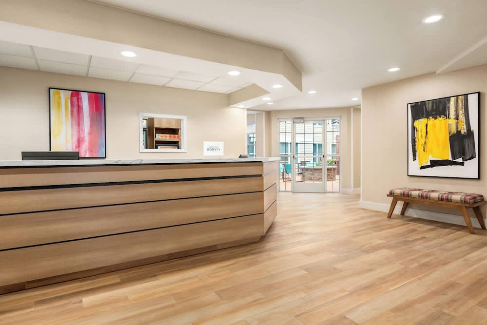 Residence Inn by Marriott Roseville 2