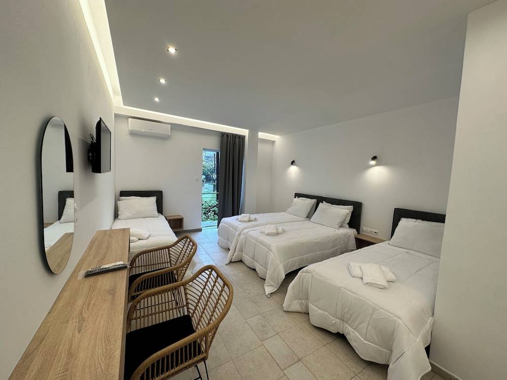 Olympian Altis Hotel 2