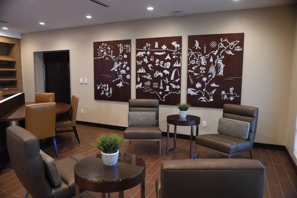 TownePlace Suites Kansas City At Briarcliff 2
