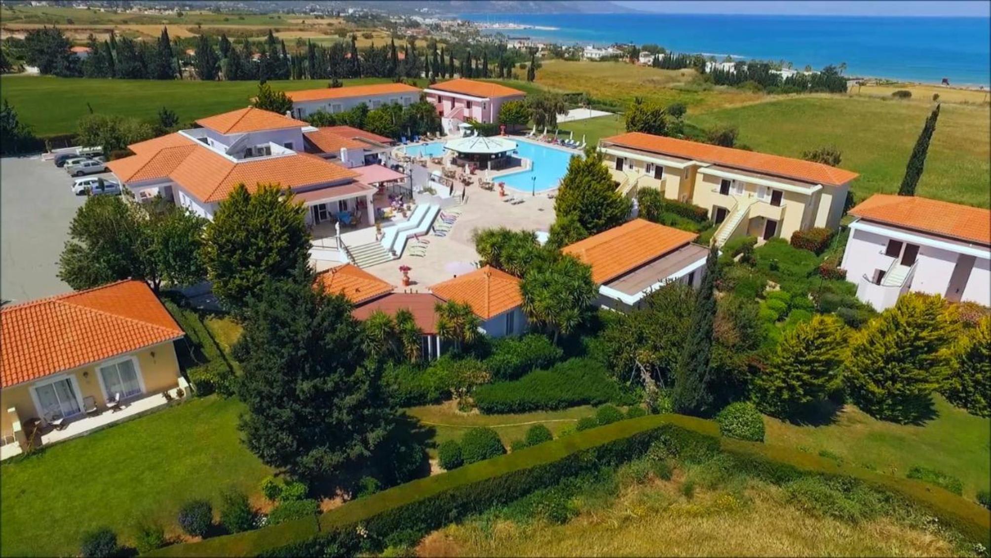 Akamanthea Holiday Village 2
