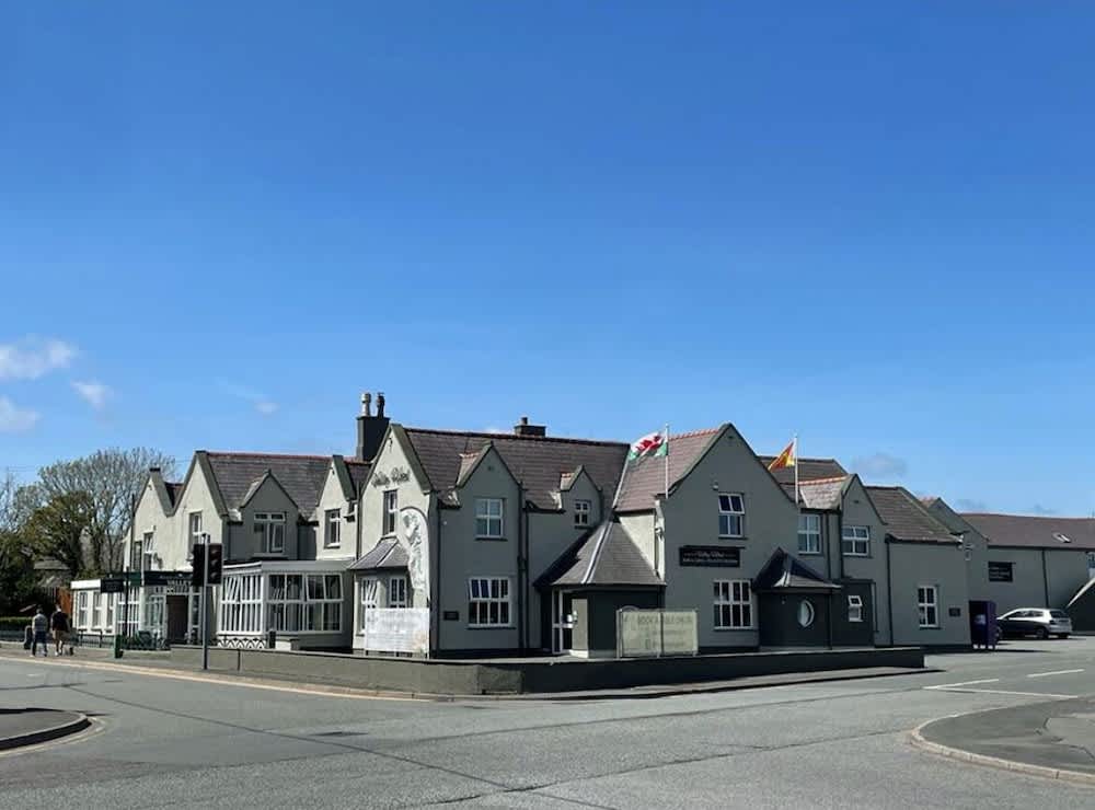 The Valley Hotel, Anglesey 1