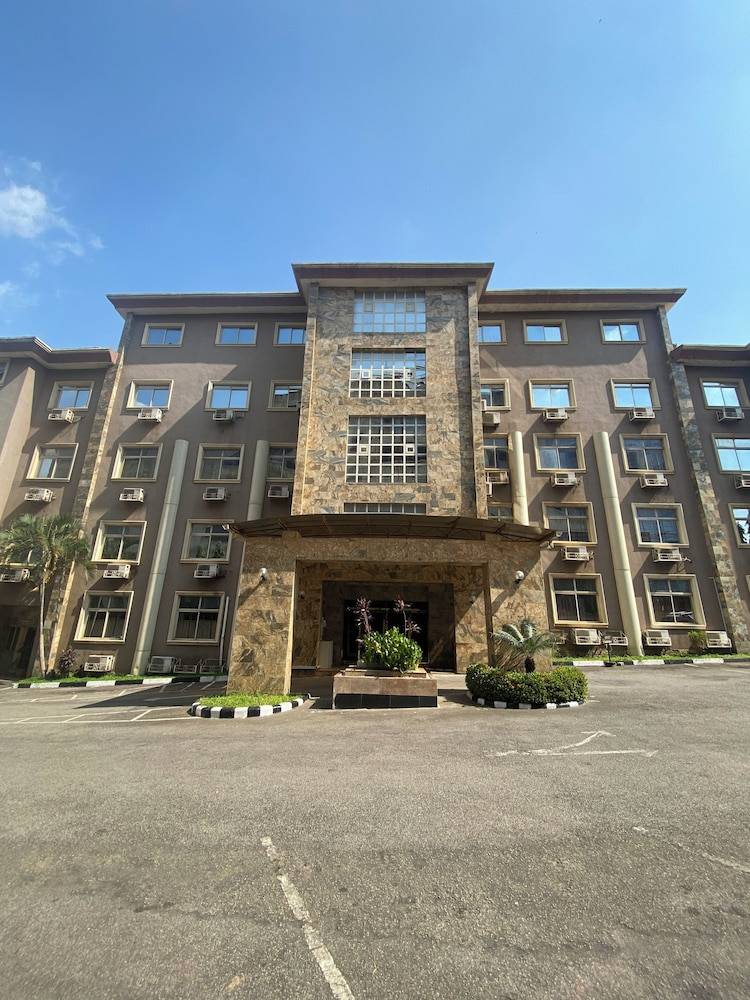 3J's Hotels & Apartments 1