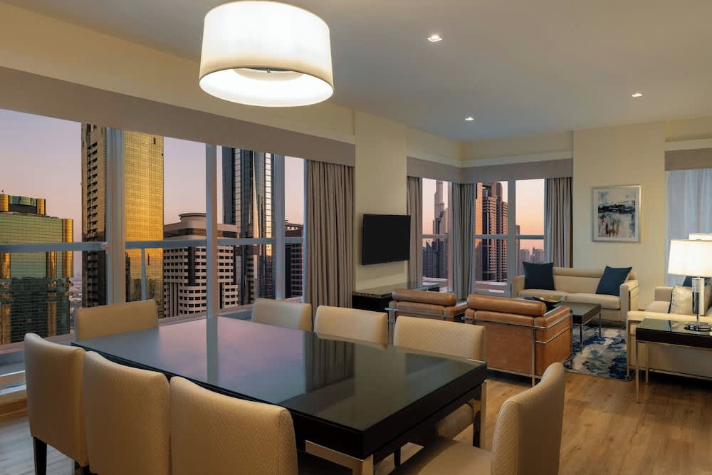Four Points by Sheraton Sheikh Zayed Road 1
