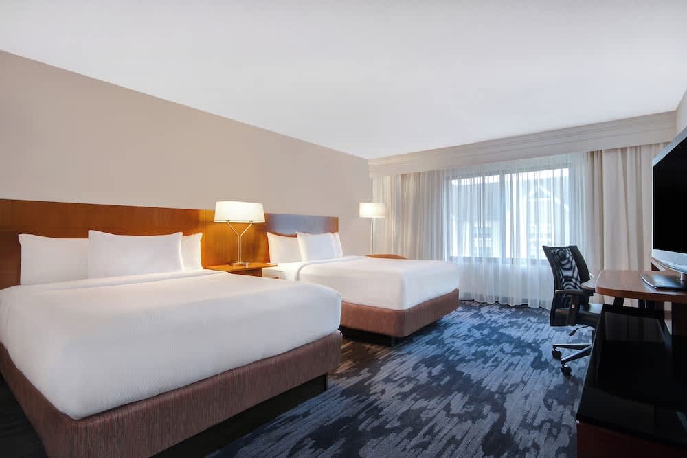 Fairfield Inn and Suites by Marriott Rochester West/Greece 1