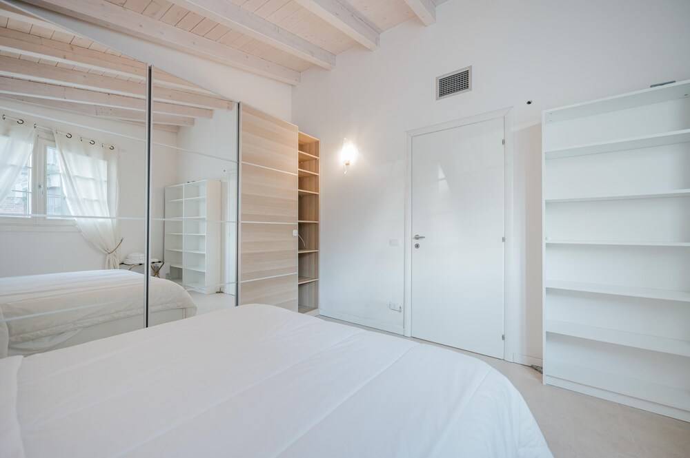 Casa dell'Aquila - 10 min from Venice 2