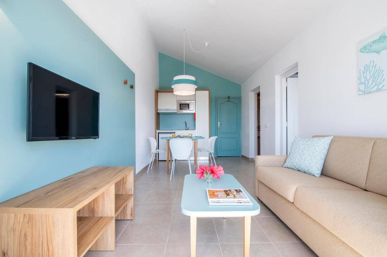 Pierre & Vacances Menorca Cala Blanes Apartamentos 2