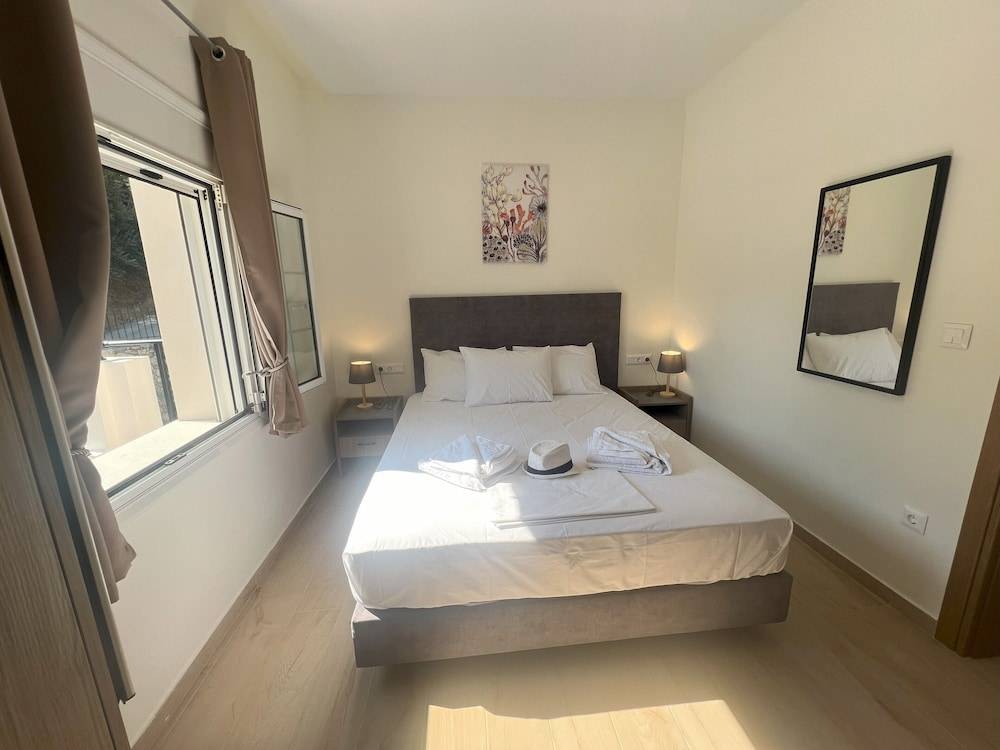 Azogire Hotel 2