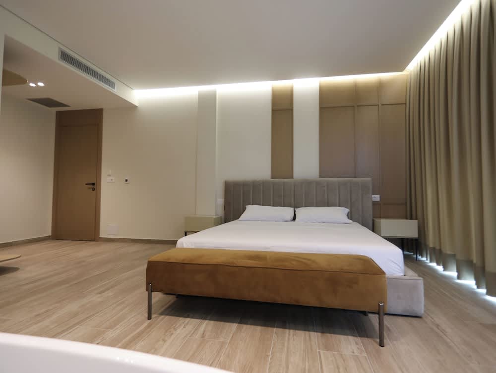 Avenue Hotel 2