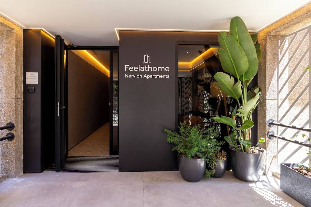 Feelathome Nervión Apartments 1