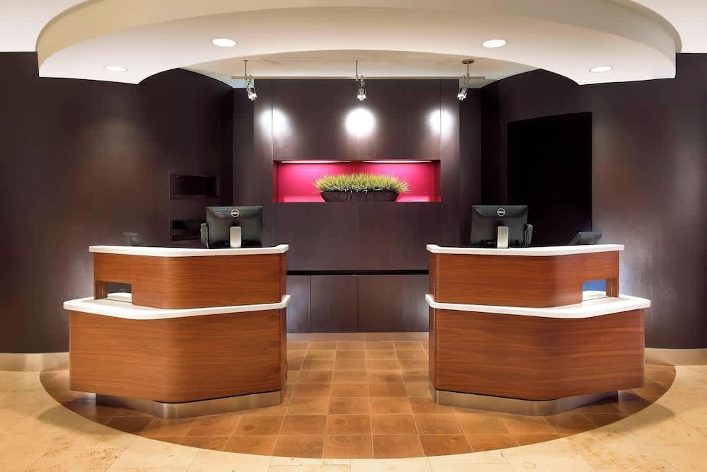 Courtyard by Marriott Anaheim Resort/Convention Center 2