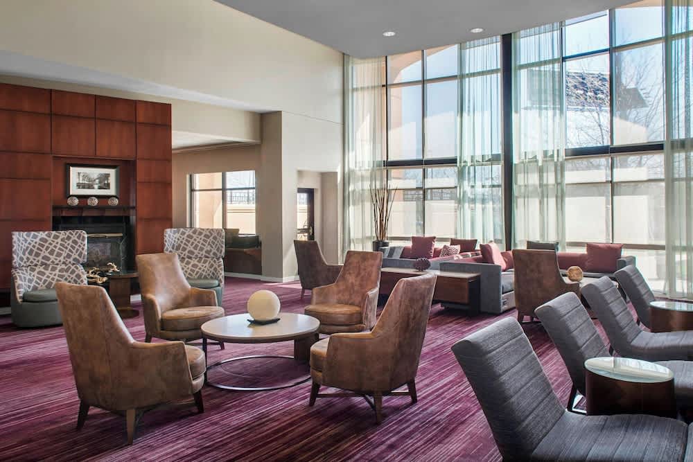 Courtyard by Marriott Newark Elizabeth 2