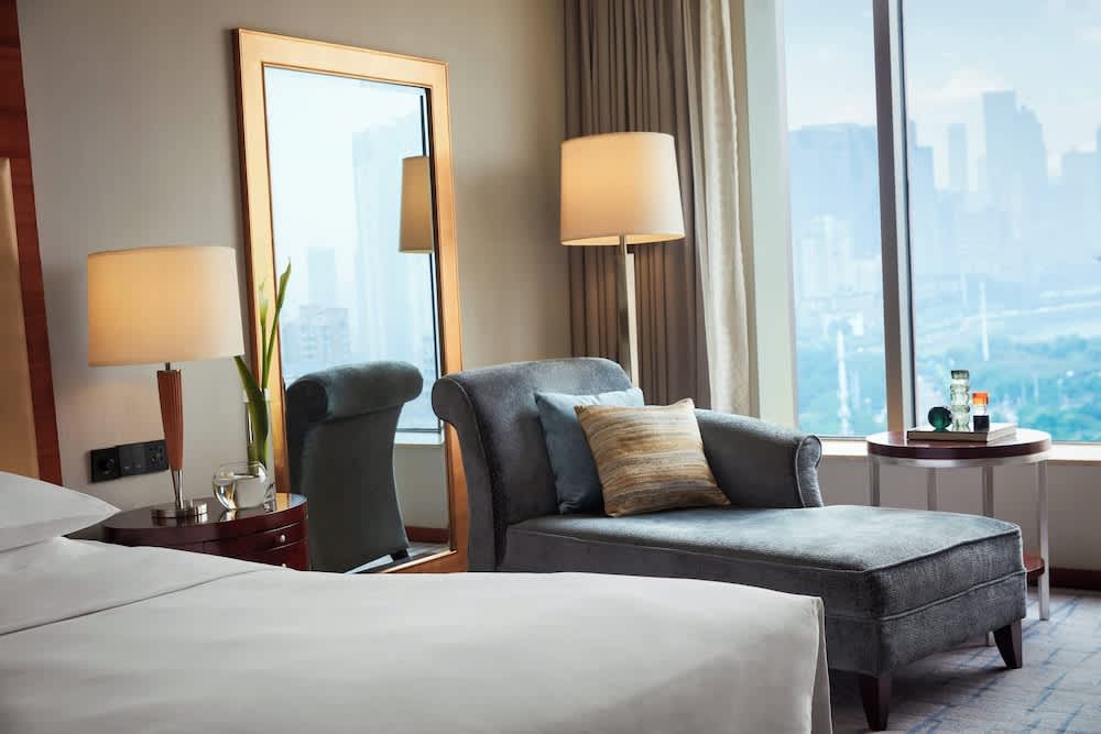 Renaissance Wuhan Hotel 1